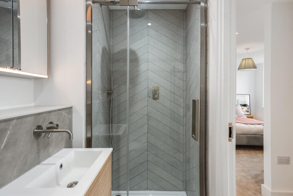 Additional image 14 of Kingsway, Hove, BN3