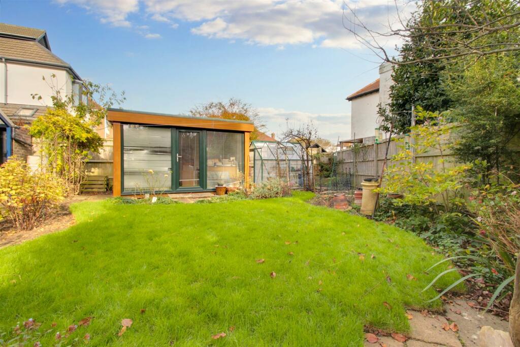 Additional image 13 of Wallace Avenue, Worthing