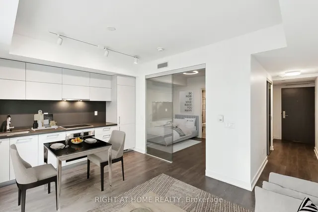 Additional image 3 of 188 Cumberland St Unit 1506