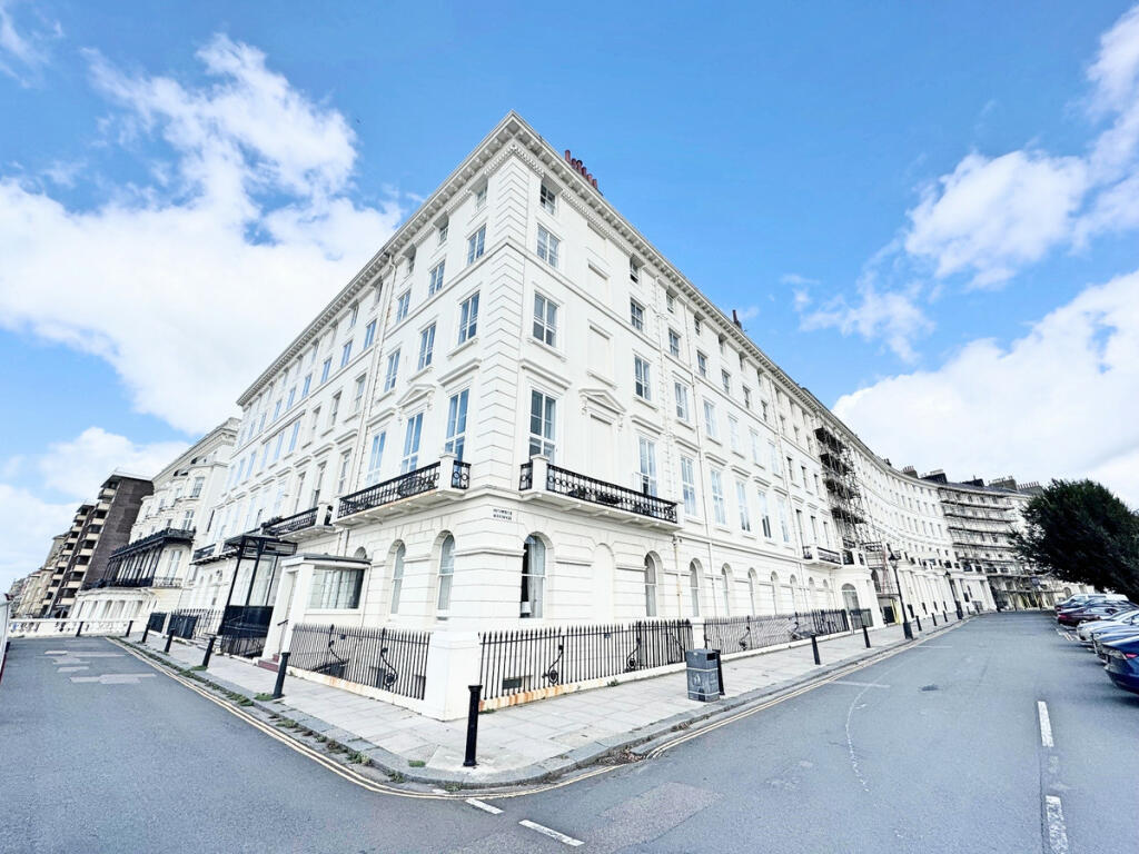 Adelaide Crescent, Hove