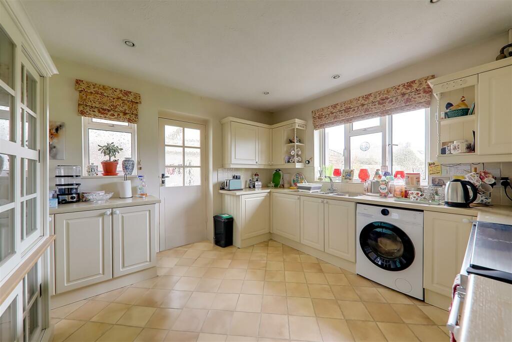 Additional image 10 of Fairview Avenue, Goring-by-sea, Worthing