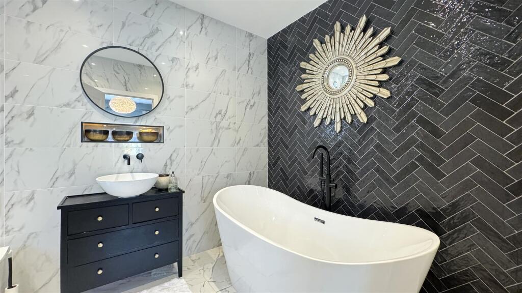 Additional image 14 of Canford Cliffs Avenue, Lower Parkstone