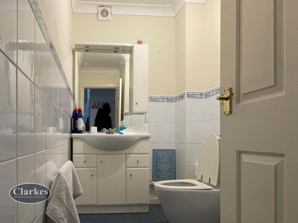 Additional image 10 of Talbot village - spacious 4 bed detached property