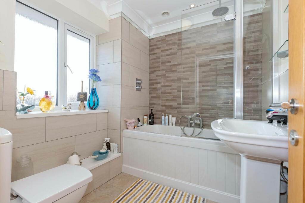 Additional image 7 of Pier Road, Littlehampton, West Sussex, BN17