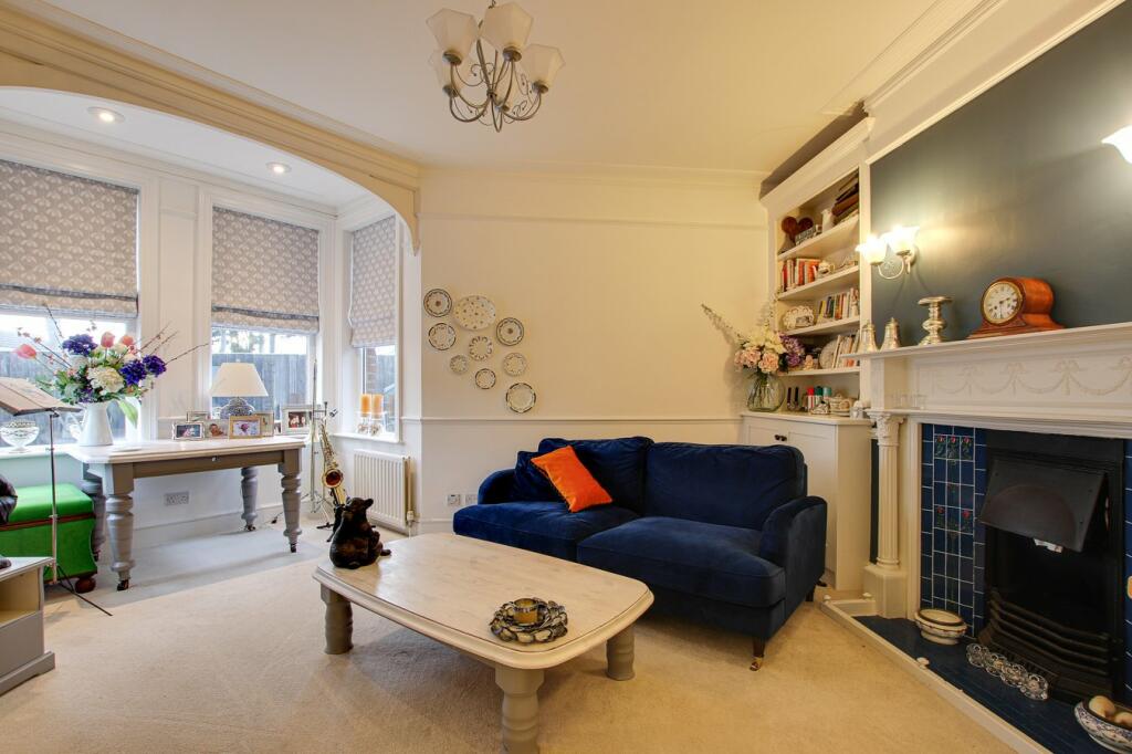 Additional image 9 of Barton Court Avenue, Barton on Sea, New Milton, BH25
