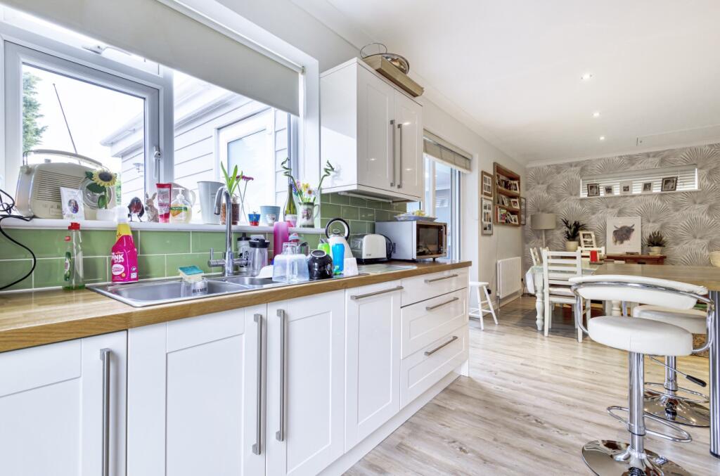 Additional image 14 of Willow Dr, Polegate, East Sussex, BN26