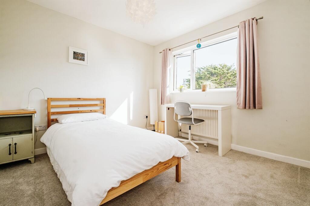 Additional image 6 of Flag Square, Shoreham-By-Sea