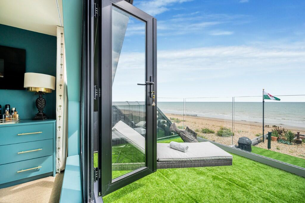 Additional image 23 of Coast Road, Pevensey Bay