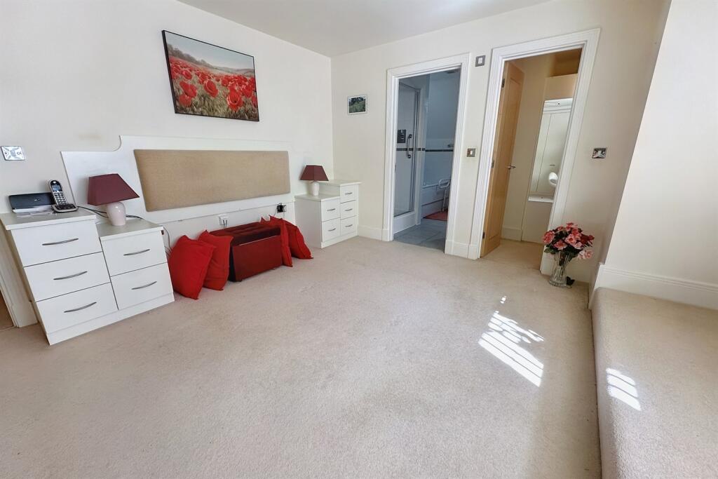 Additional image 7 of Ferndown