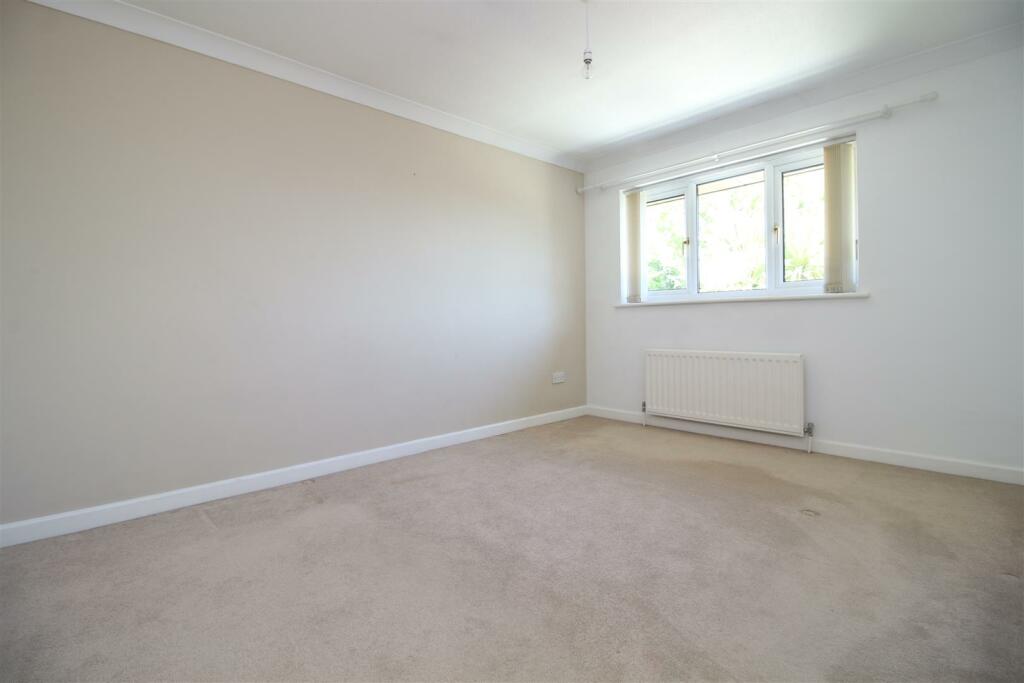 Additional image 10 of Rothbury Park, New Milton, Hampshire, BH25