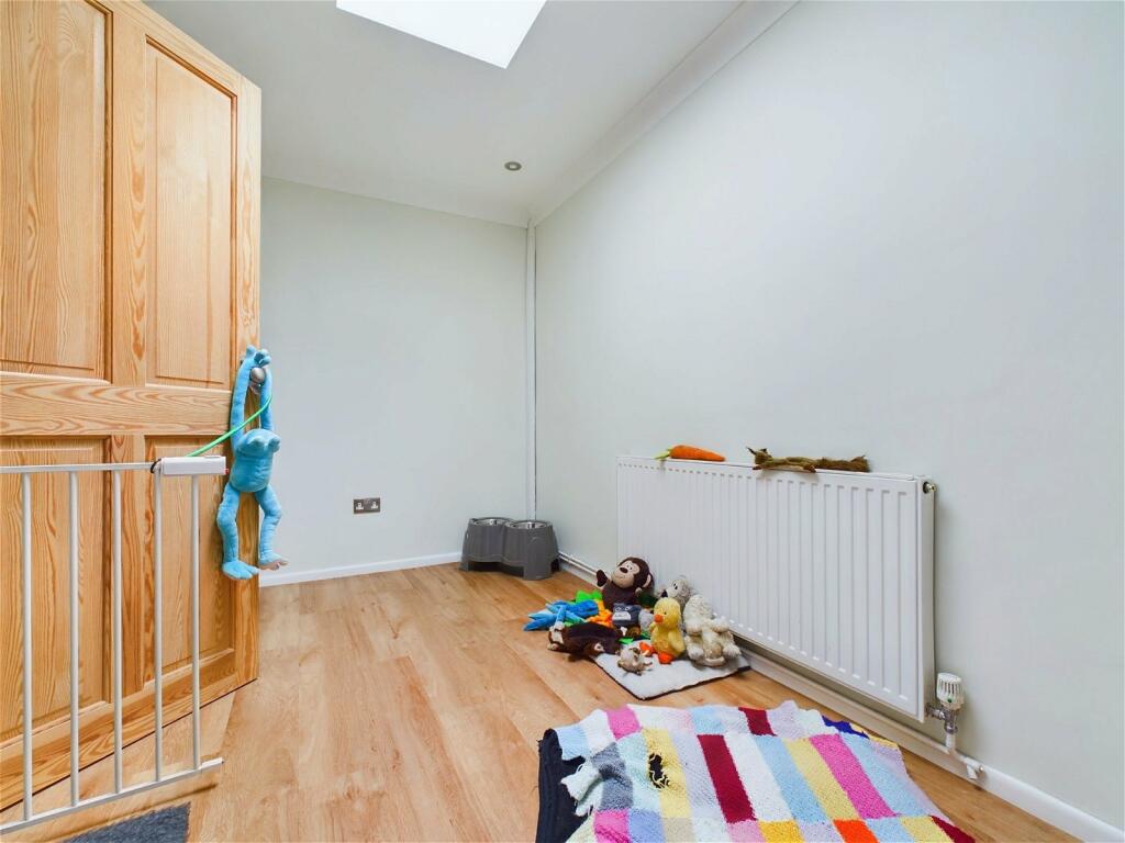 Additional image 8 of Bramber Close