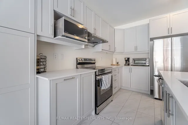 Additional image 9 of 18 Eastman Dr