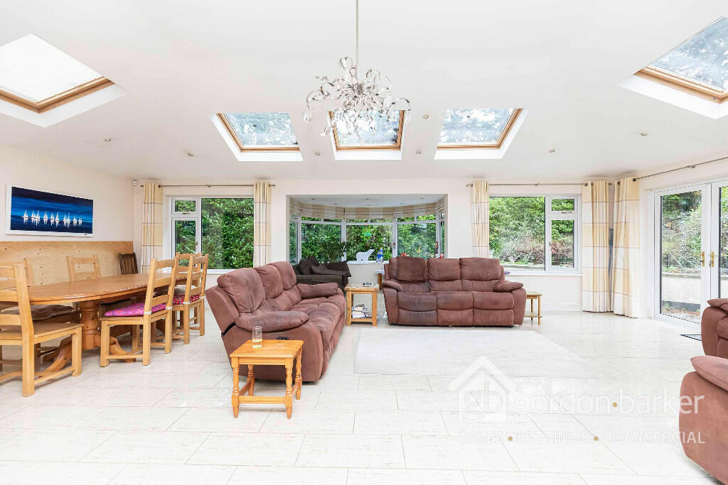 Additional image 16 of Woodside Close, Ferndown, Dorset, BH22