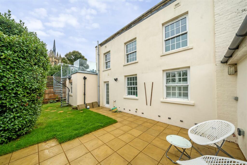 Additional image 14 of London Road, Arundel