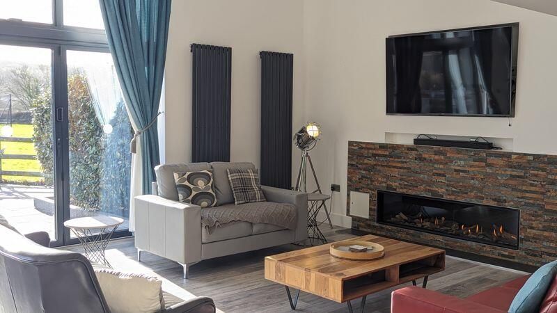 Additional image 21 of Woodyhyde Courtyard with Tennis Court and indoor Swimming Pool