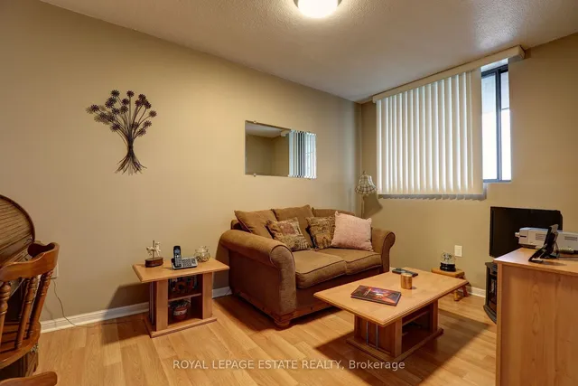 Additional image 7 of 757 Victoria Park Ave Unit 906