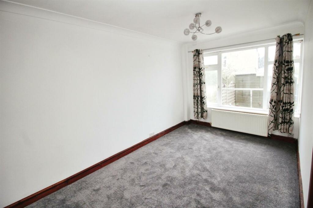 Additional image 7 of Peveril Mount, Bradford, BD2 3JY