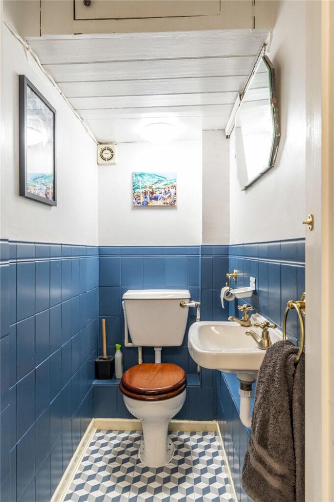 Additional image 11 of Crescent Road, Wimborne, Dorset, BH21