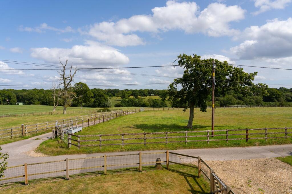 Additional image 35 of Ossemsley, Christchurch, BH23