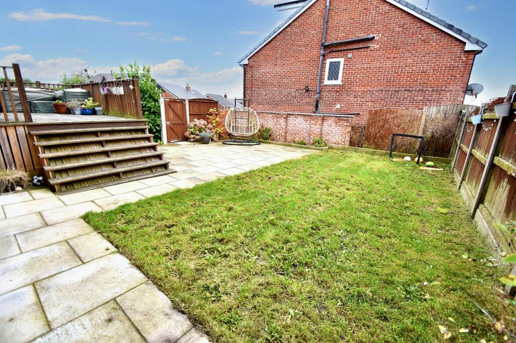 Additional image 34 of Burndale Drive, Bury, BL9