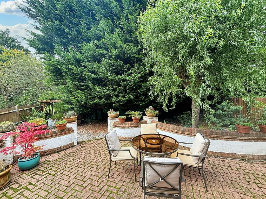 Additional image 20 of Grasmere Close, Eastbourne