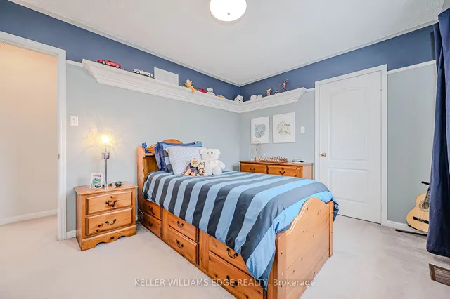 Additional image 23 of 5087 Forest Grove Cres