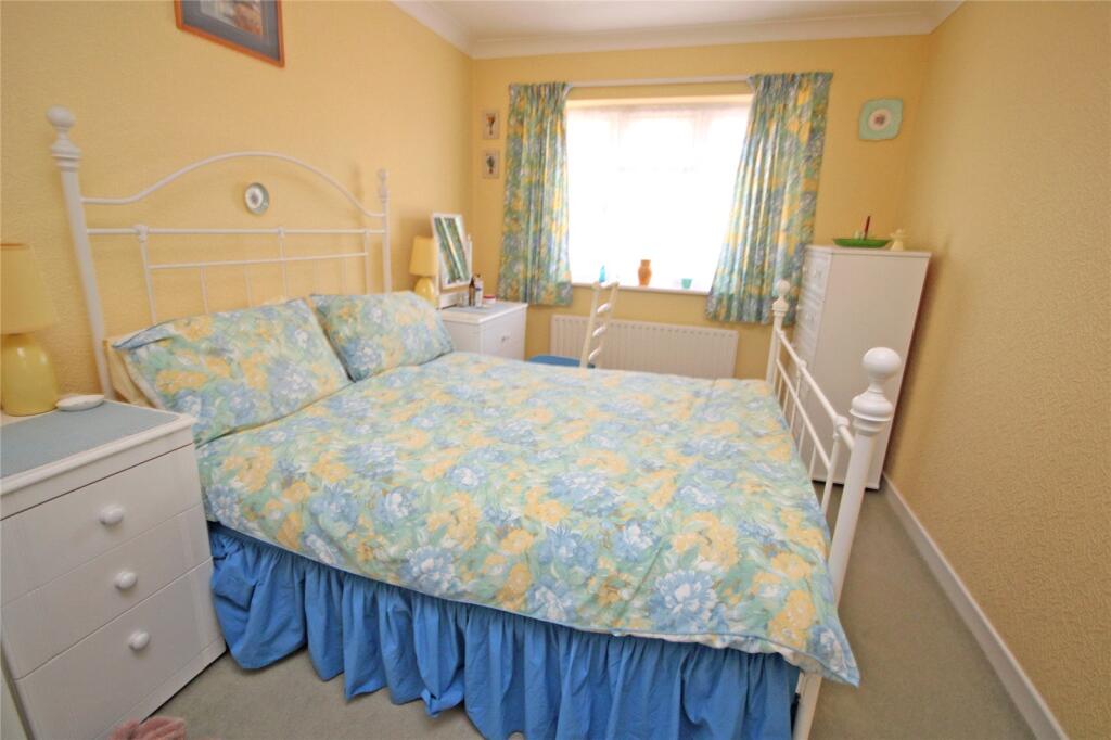 Additional image 7 of Barton Court Road, New Milton, Hampshire, BH25