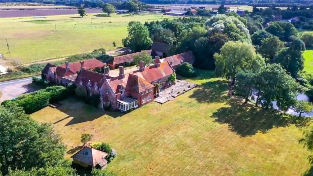 Additional image 20 of Ringwood Road, Avon, Christchurch, Dorset, BH23