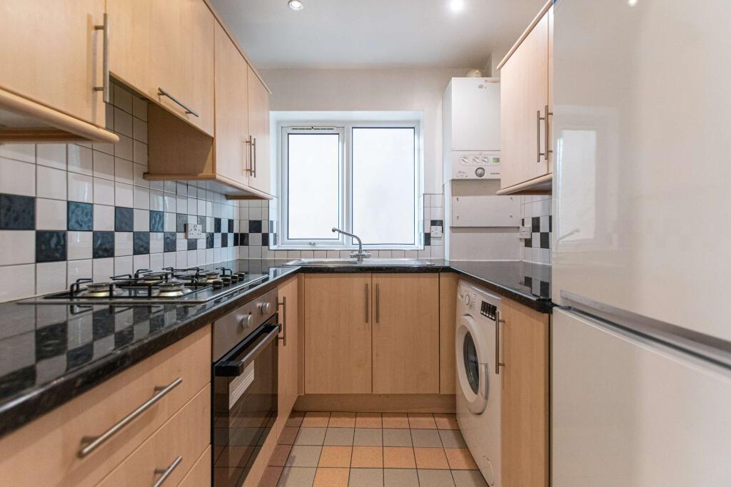 Additional image 14 of 3 Bowling Court