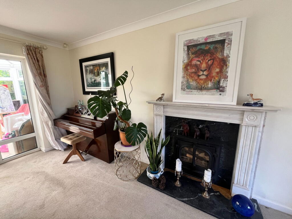 Additional image 13 of Oval Waye, South Ferring, West Sussex, BN12