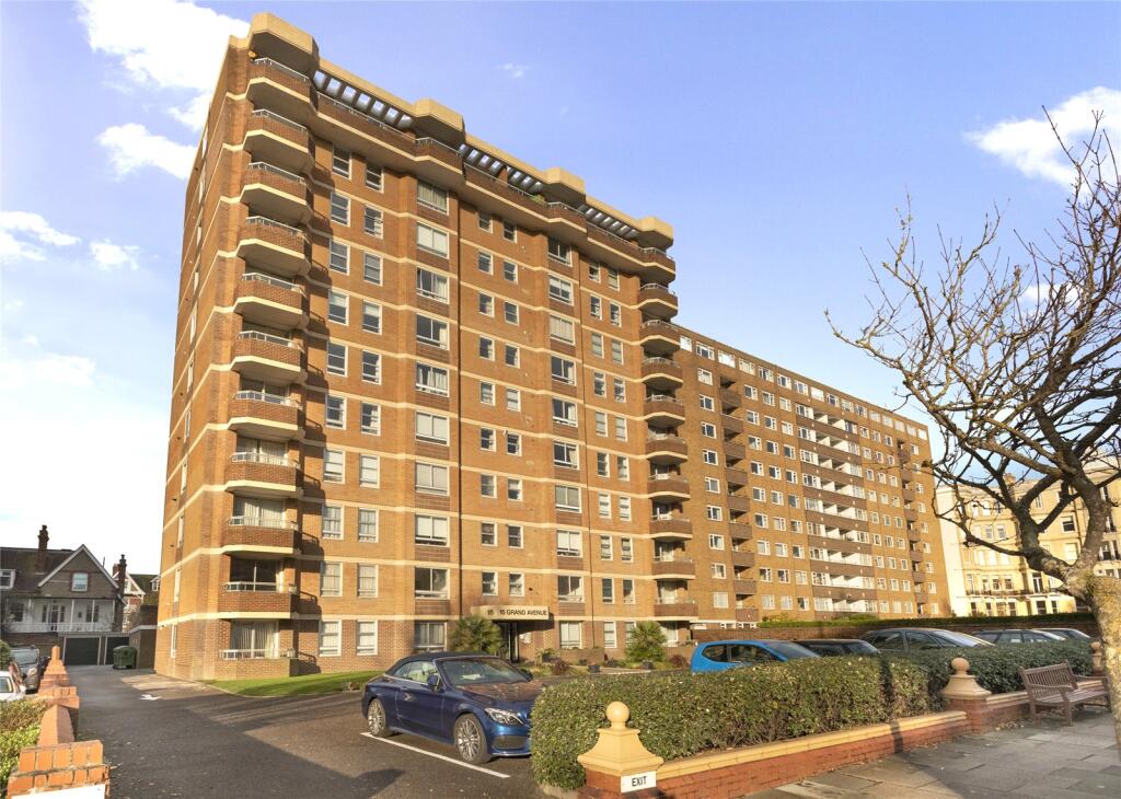 Grand Avenue, Hove, East Sussex, BN3