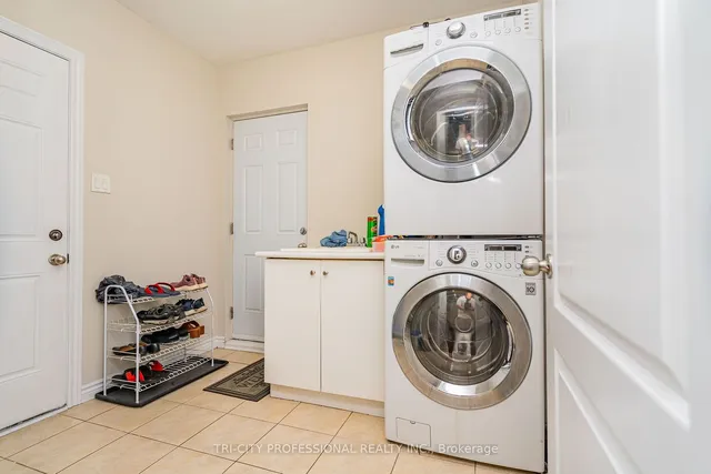 Additional image 24 of 5 Drummondville Dr