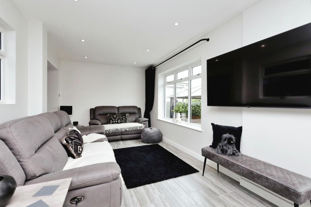 Additional image 9 of Pevensey Park Road, Pevensey, BN24