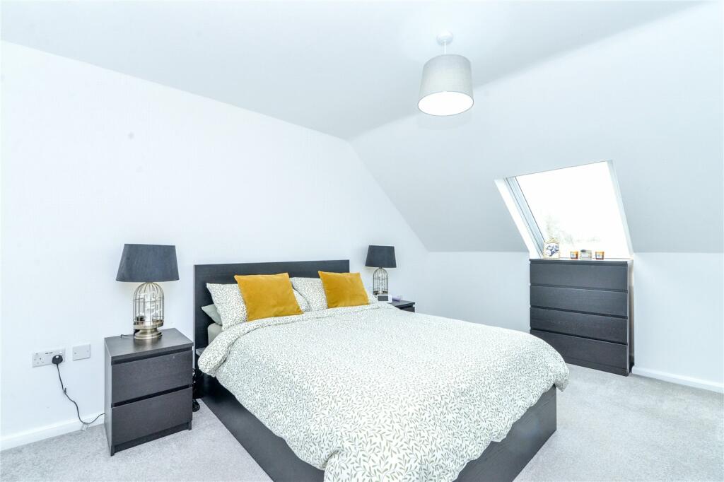 Additional image 4 of Bramshaw Way, Barton On Sea, New Milton, Hampshire, BH25