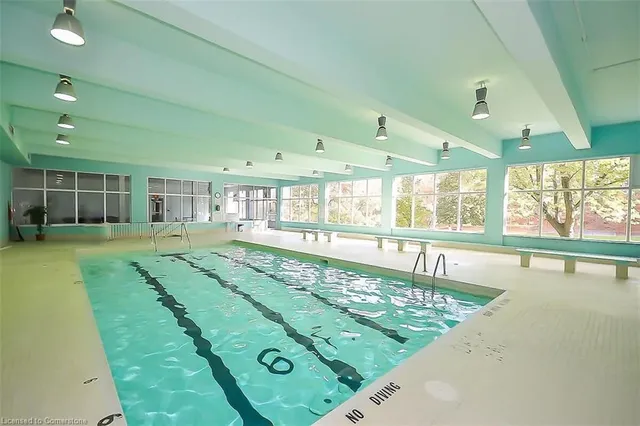 Additional image 36 of 1968 Main St Unit 409