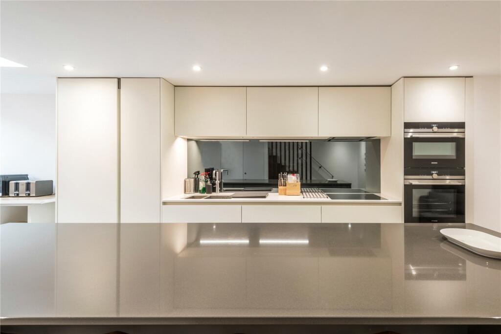 Additional image 4 of Clifton Street, Brighton, East Sussex, BN1