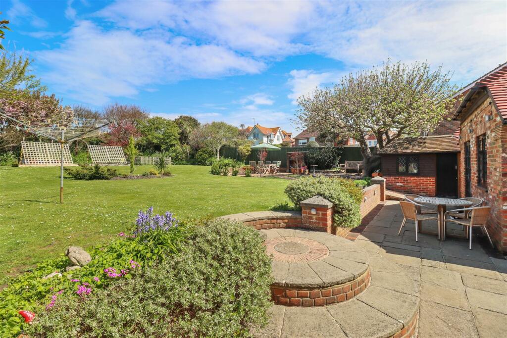 Additional image 26 of Sutton Avenue, Seaford