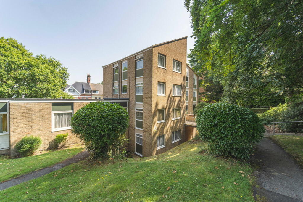 Additional image 13 of Quarry Chase, Poole Road, Bournemouth, BH4 9DD