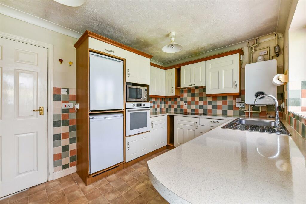 Additional image 7 of West VIew Drive, Yapton
