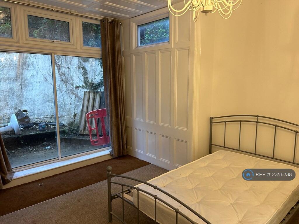 Additional image 9 of Undercliff Road, Boscombe, BH5