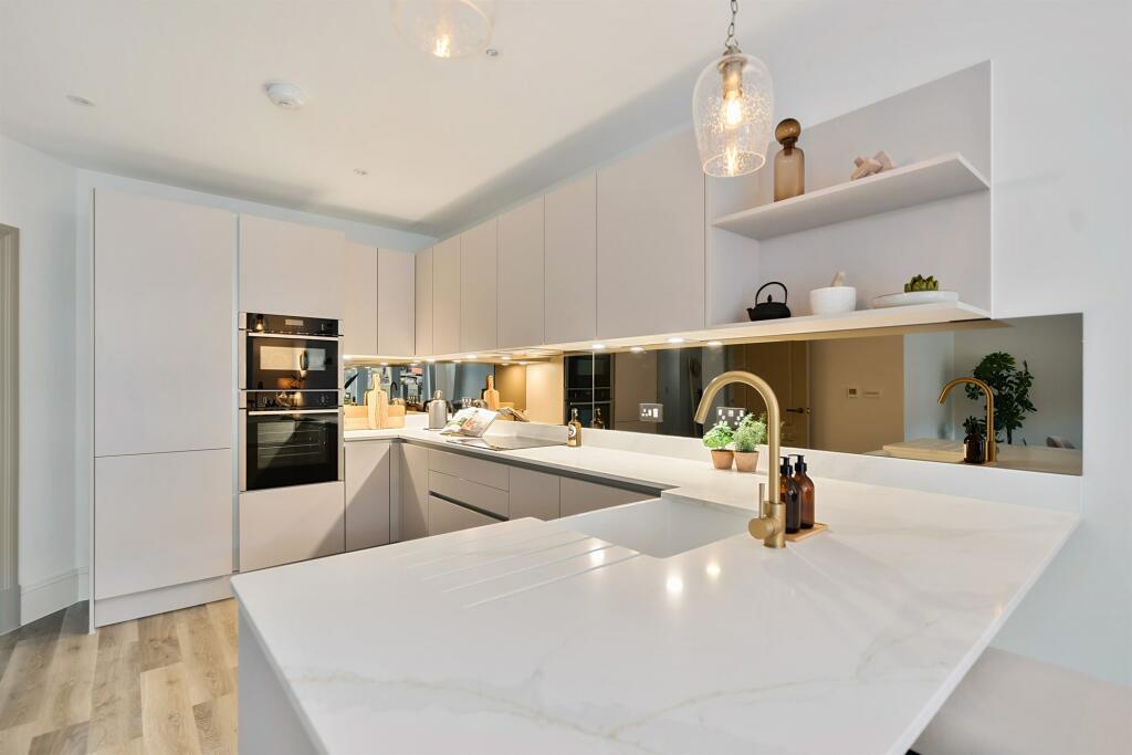 Additional image 3 of Meyrick Park