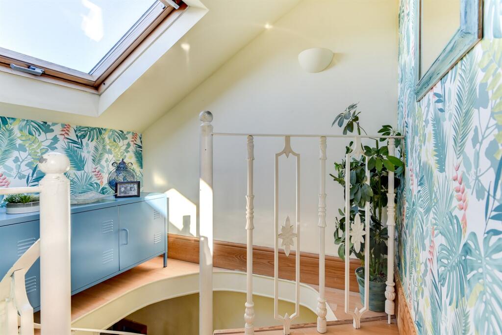 Additional image 29 of Westcourt Road, Worthing, BN14