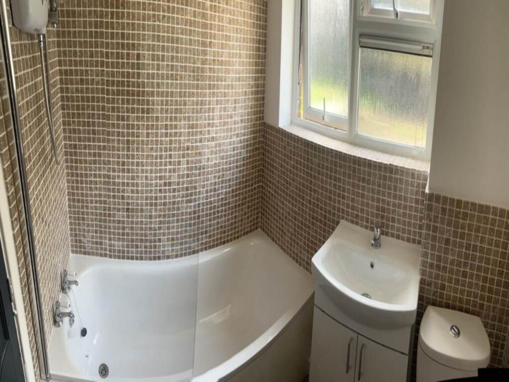 Additional image 6 of Turnsteads Drive, ,