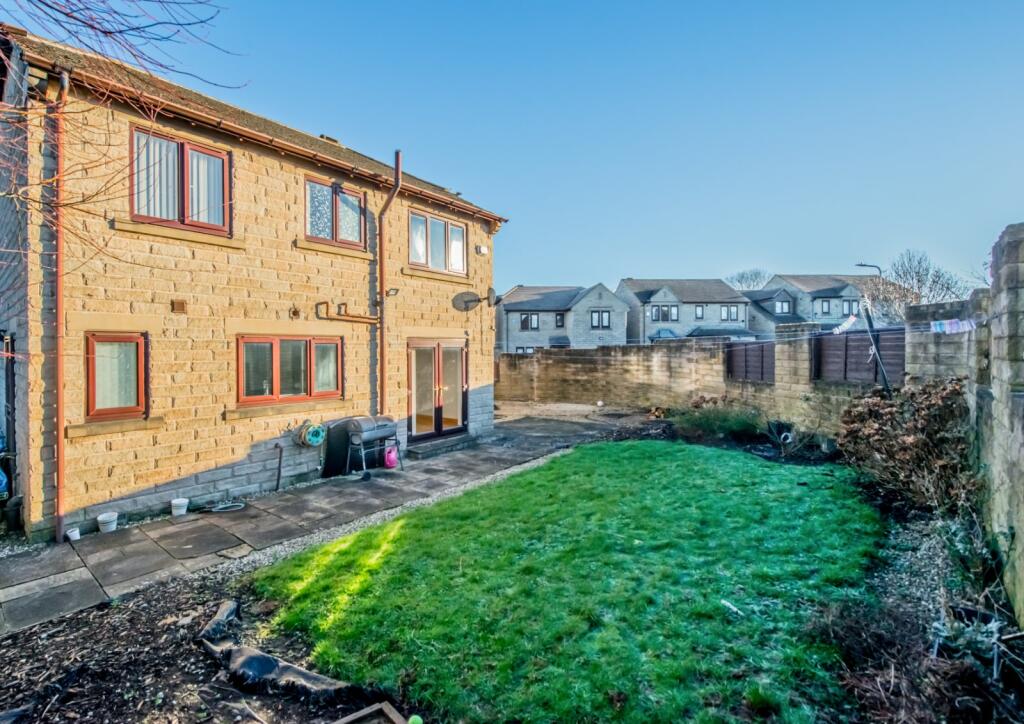 Additional image 16 of Winchester Gardens, Laisterdyke, Bradford, West Yorkshire, BD4