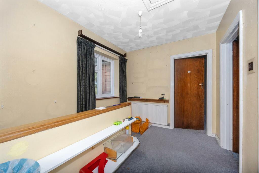 Additional image 10 of Surrenden Crescent, Surrenden, Brighton