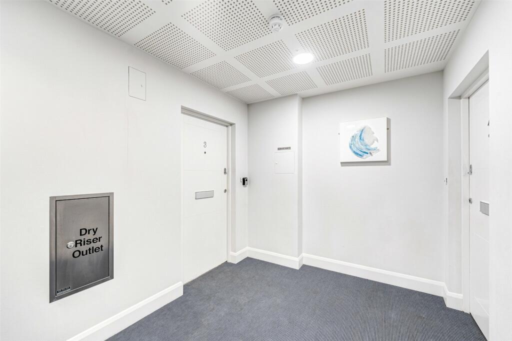 Additional image 28 of Vista Mare East, 42 West Parade, West Worthing, West Sussex, BN11