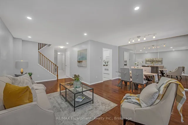 Additional image 10 of 1415 Hazelton Blvd Unit 33