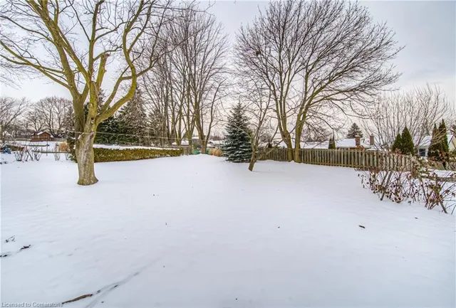 Additional image 36 of 83 Cloverdale Cres