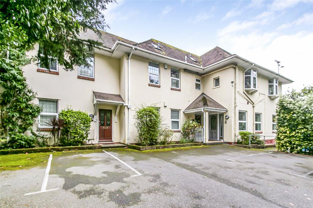 Queens Park Avenue, Queens Park, Bournemouth, BH8