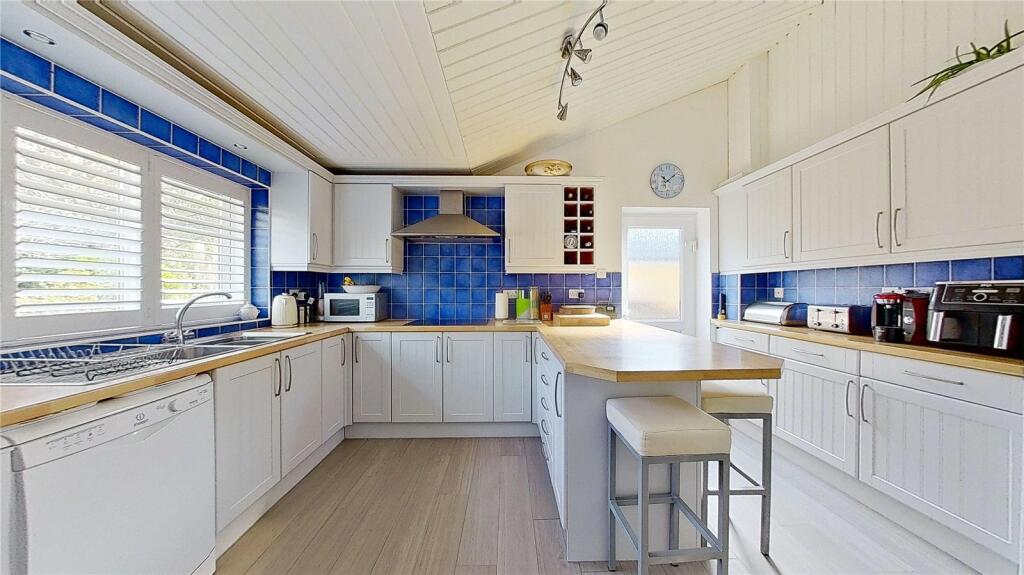 Additional image 11 of Fairview Road, North Lancing, West Sussex, BN15